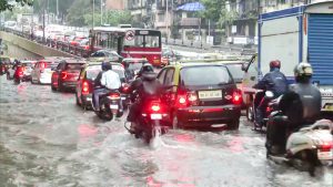 Heavy rains disrupt daily life in Mumbai; IMD issues red alert for several districts