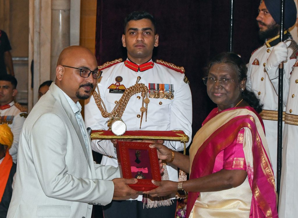 President Droupadi Murmu presents Padma Awards 2025