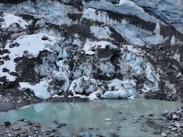 Flood risk threatens Swiss valley after village destroyed by glacier