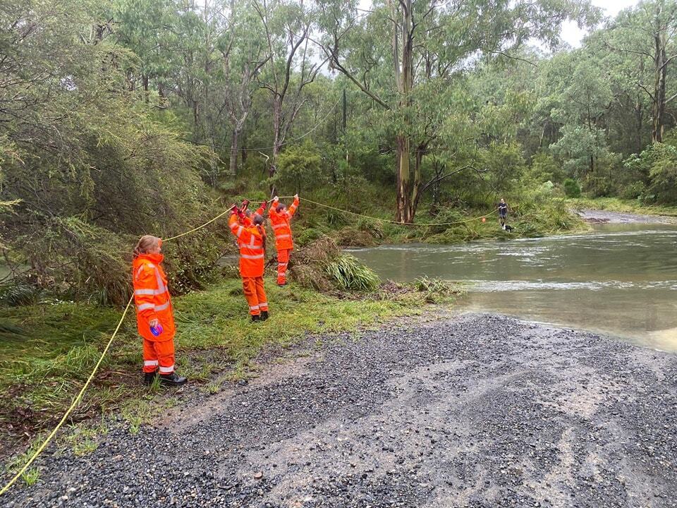 Death toll in Australia floods rises to four, tens of thousands stranded