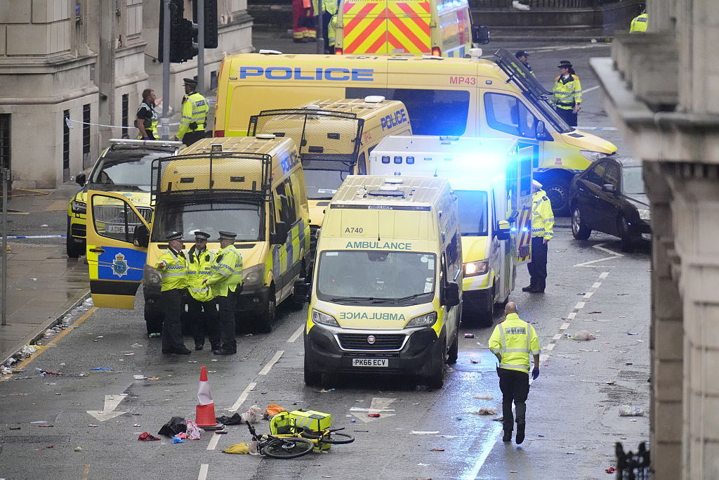 Car ploughs into fans at Liverpool parade, 27 in hospital