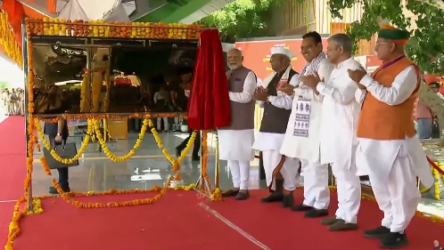 PM Modi inaugurates Amrit Bharat Deshnoke Railway Station, flags off Bikaner-Mumbai train service