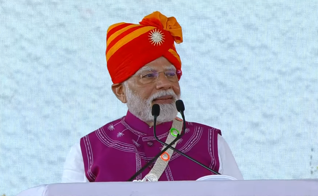 Dedicated myself to nation, says PM Modi in Gujarat after unveiling Rs 24,000 crore development projects