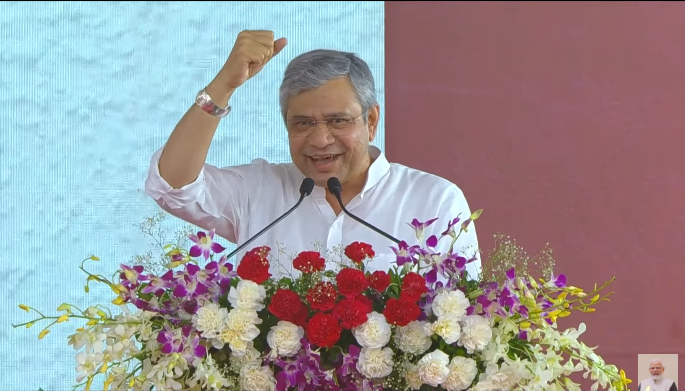 This engine will give Dahod a new identity in the world: Union Minister Ashwini Vaishnaw