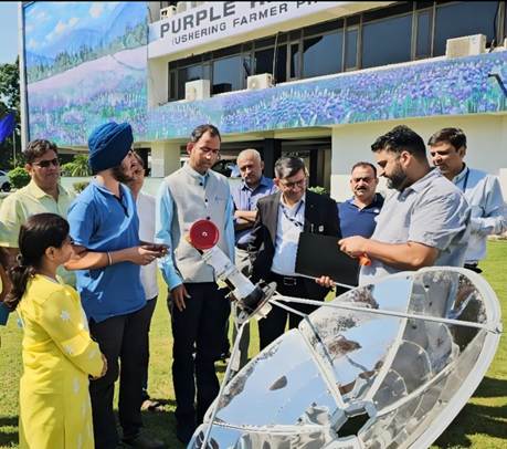 CSIR-IIIM Jammu–mentored student makes history with solar mech engine, wins global HonorsGradU scholarship