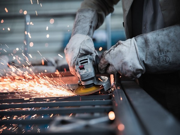 India’s Eight Core Industries Index registers marginal 0.7% growth in May 2025