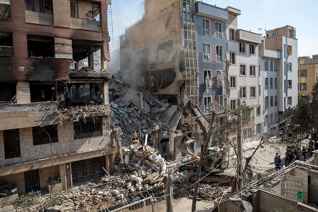 U.S. hints at direct talks with Iran as Israel intensifies airstrikes