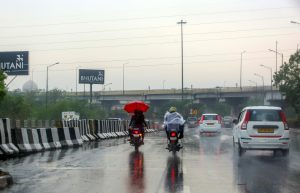 Delhi: Rain brings relief from heatwave; IMD forecasts thunderstorm, strong winds