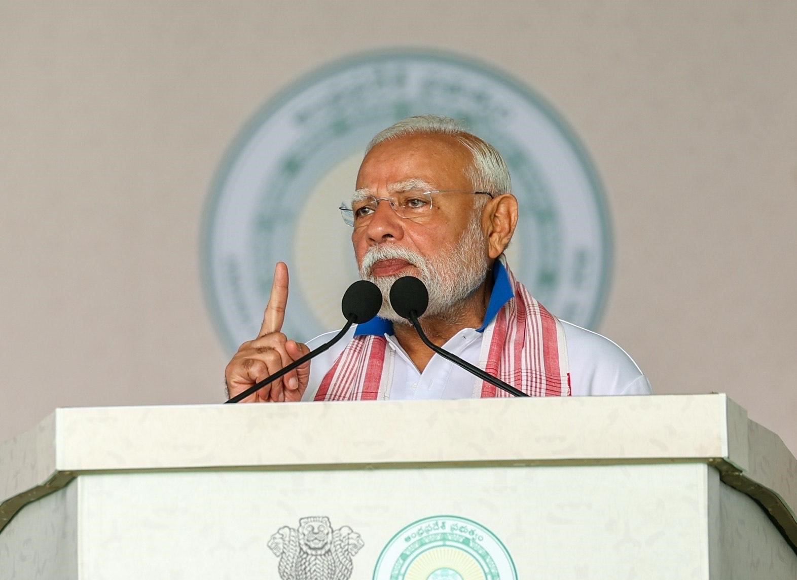 Let this be the day when inner peace becomes a global policy: PM Modi on IDY 2025