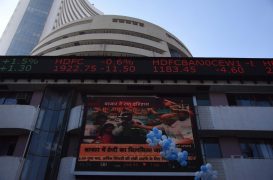 Indian equity markets snap 5-day gaining streak, IT drops over 3%