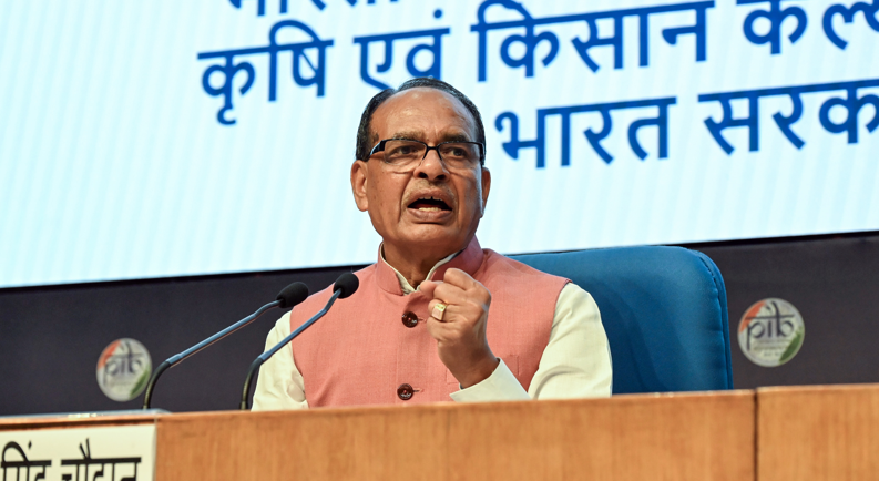 Centre, Karnataka government announce relief for mango farmers amid falling prices