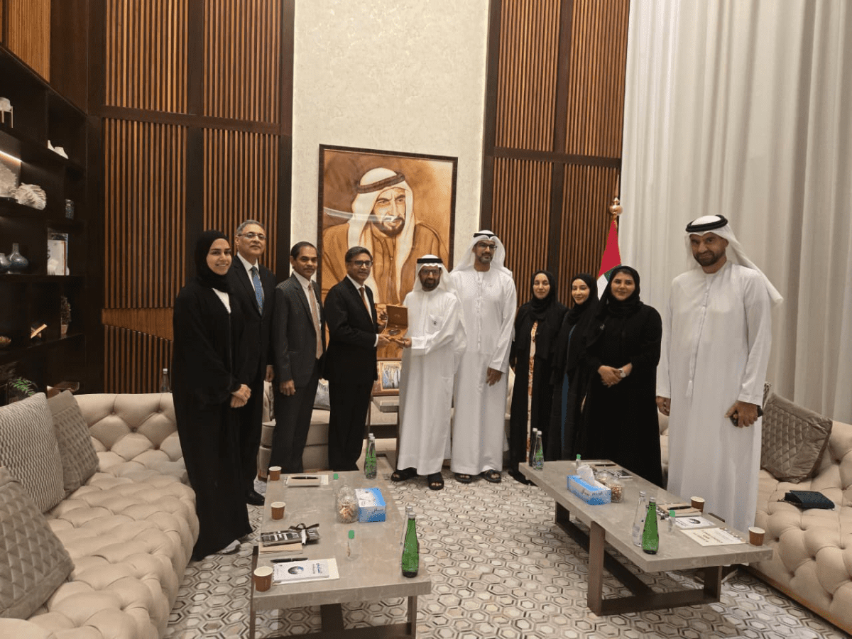 Indian Foreign Secretary meets UAE officials in Abu Dhabi, strengthens counter-terrorism cooperation