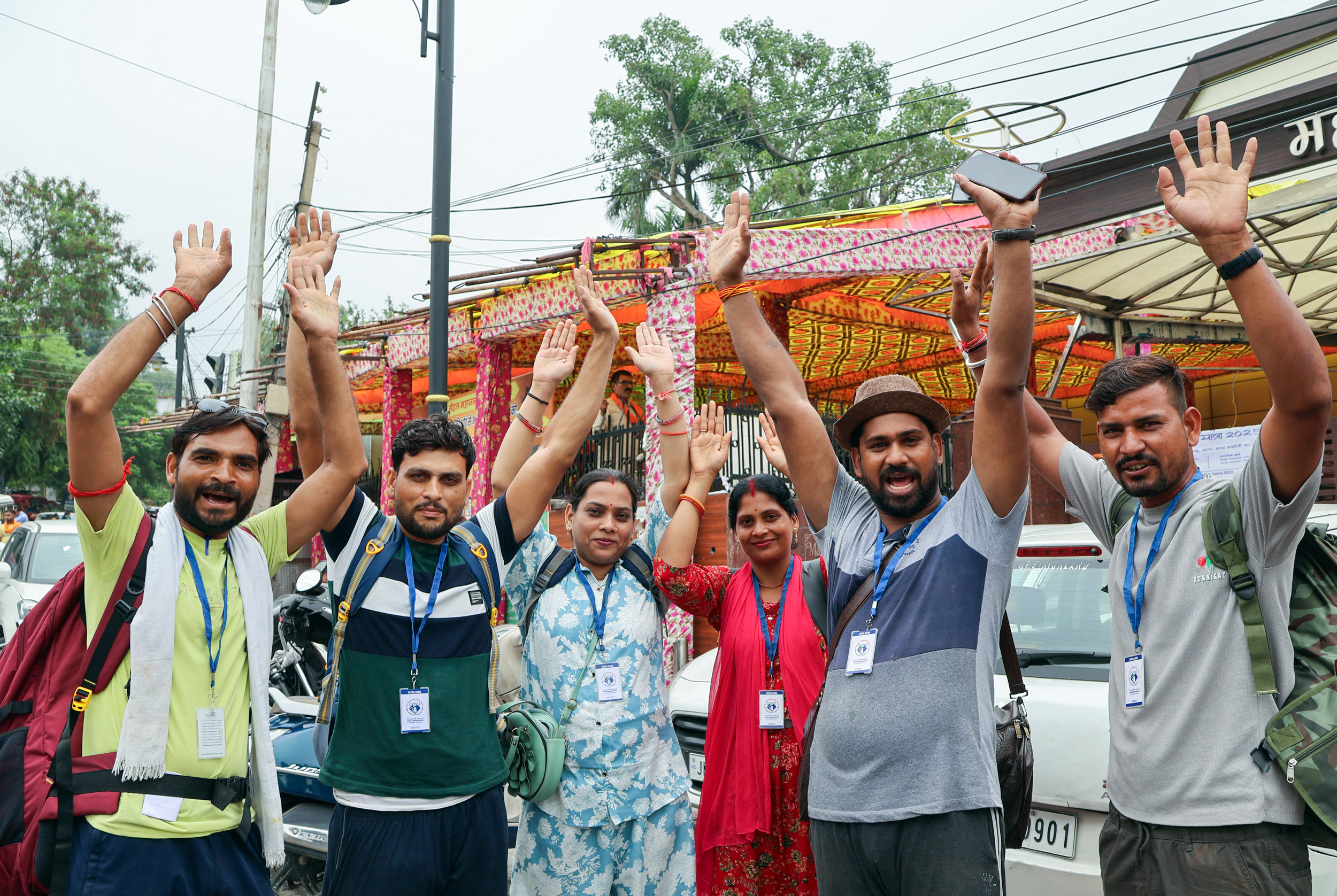 Warm welcome for first batch of Amarnath Yatra pilgrims in Kashmir