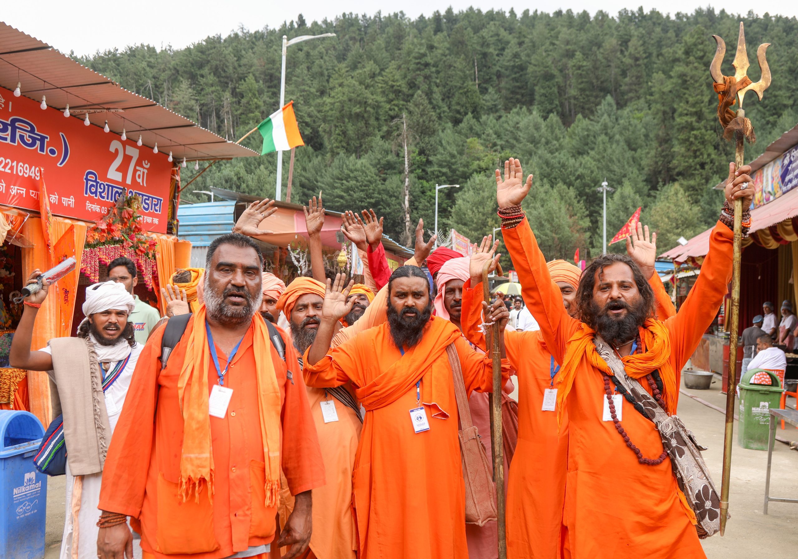 “Grand festival of eternal faith”: Yogi Adityanath, Rajnath Singh extend warm greetings to devotees as annual Amarnath Yatra begins