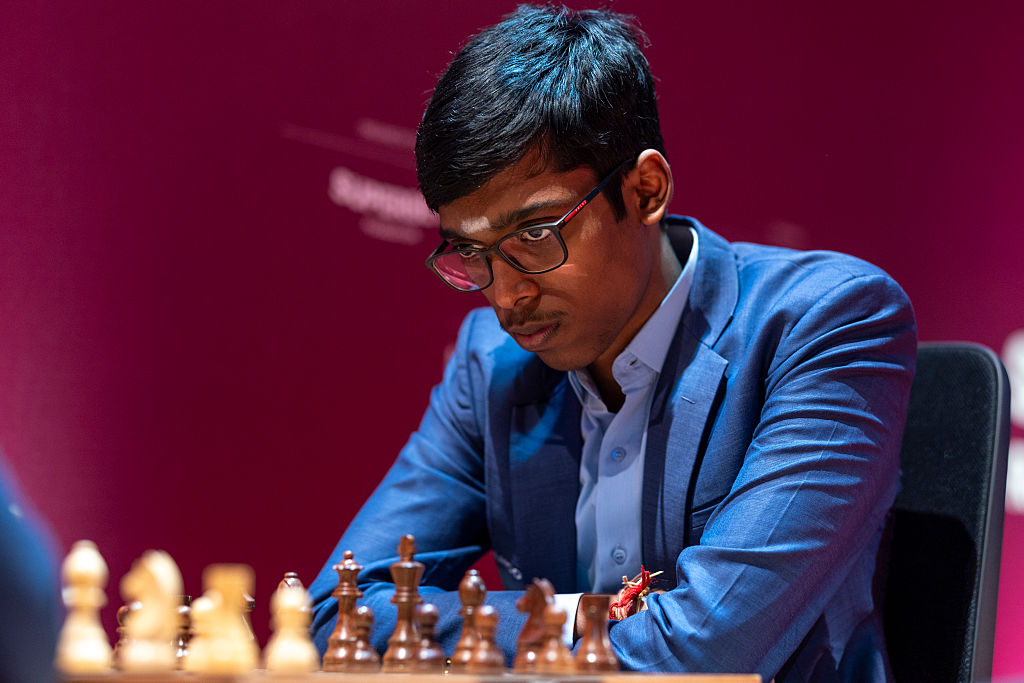 Praggnanandhaa upsets Magnus Carlsen with 39 moves in freestyle chess tournament