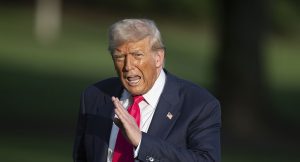 Trump says Zelenskiy should not target Moscow