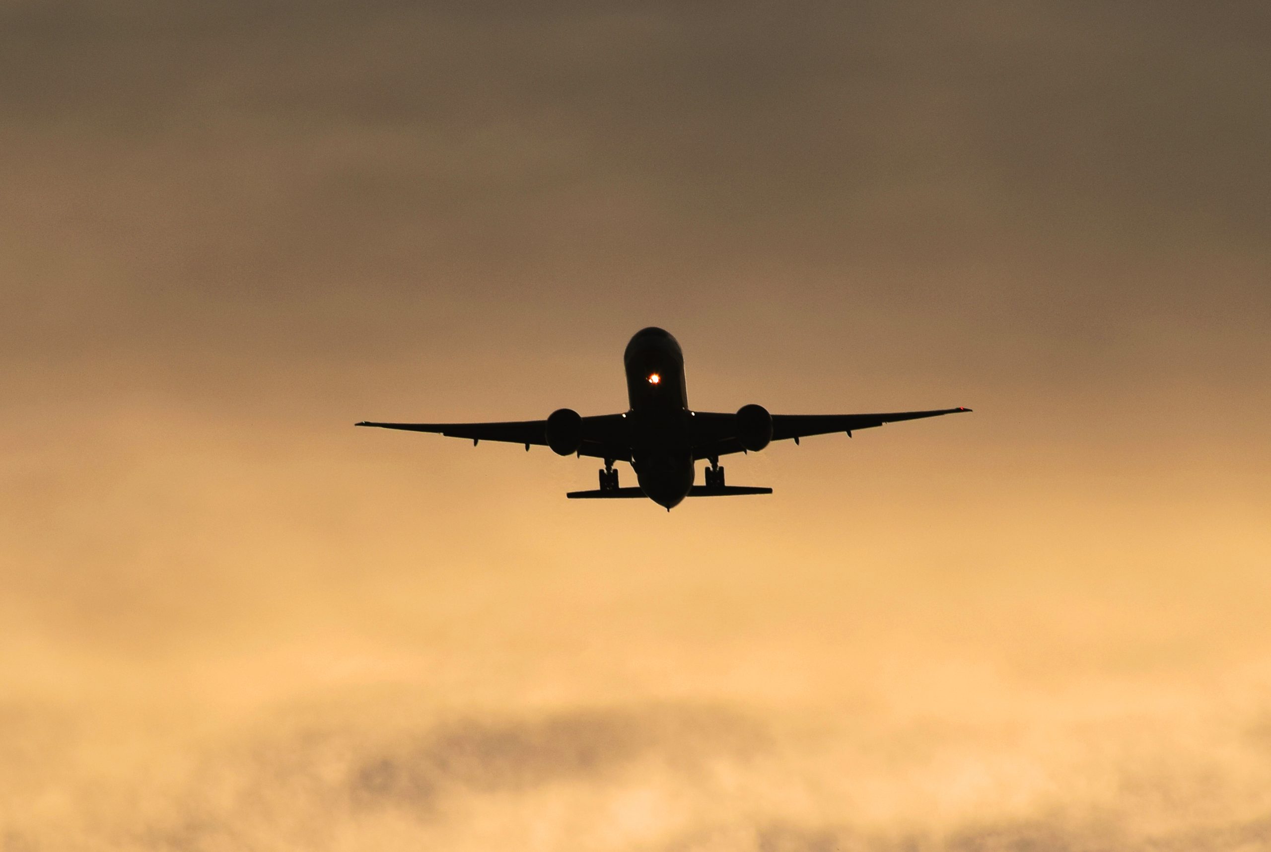 India extends airspace ban on Pakistani aircraft till Aug 23 amid security concerns