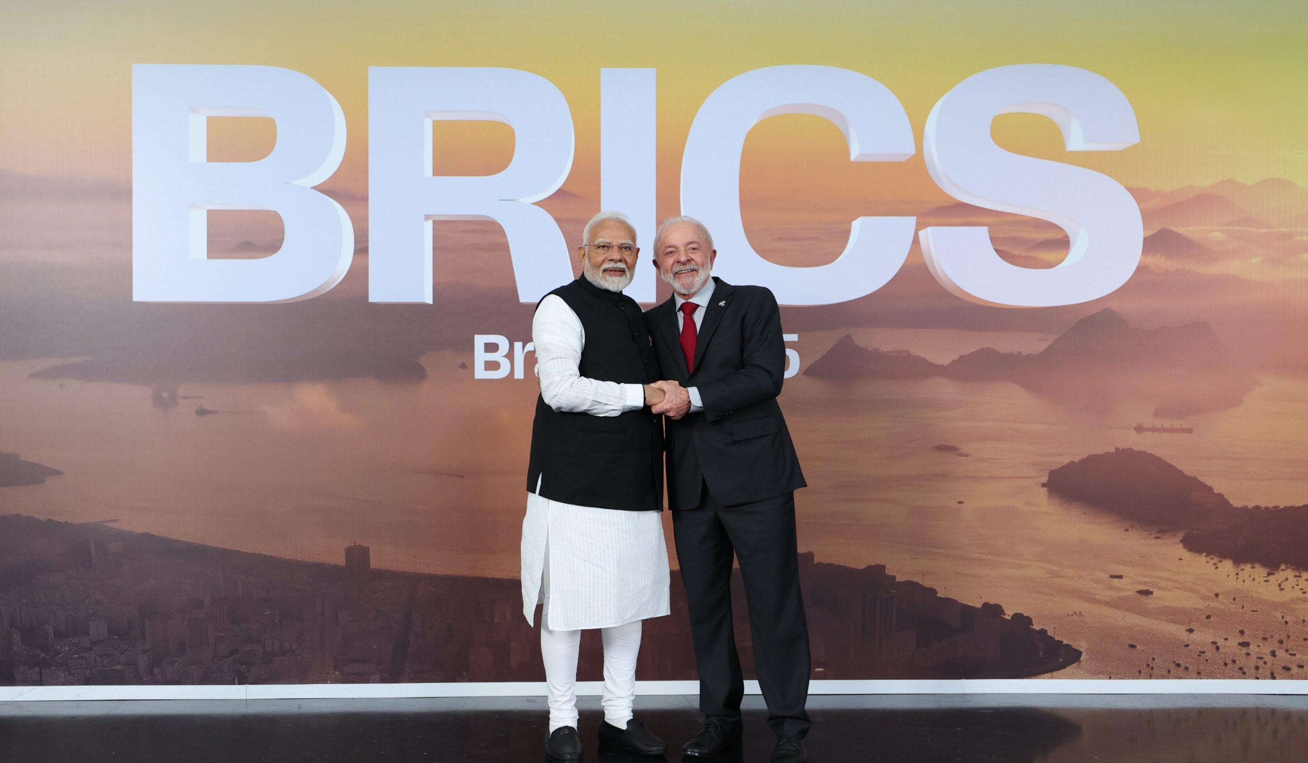 PM Modi arrives at Rio Museum to attend BRICS Summit