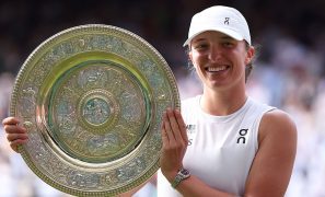 Unforgiving Swiatek crushes Anisimova 6-0 6-0 to win maiden Wimbledon crown