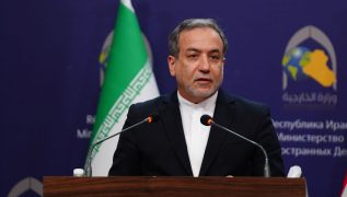 Iran says Hormuz Strait open after Lebanon deal, Trump expects Iran deal 'soon'