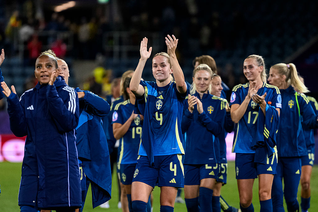 Sweden reach Euro 2025 knockouts with 3-0 win over Poland