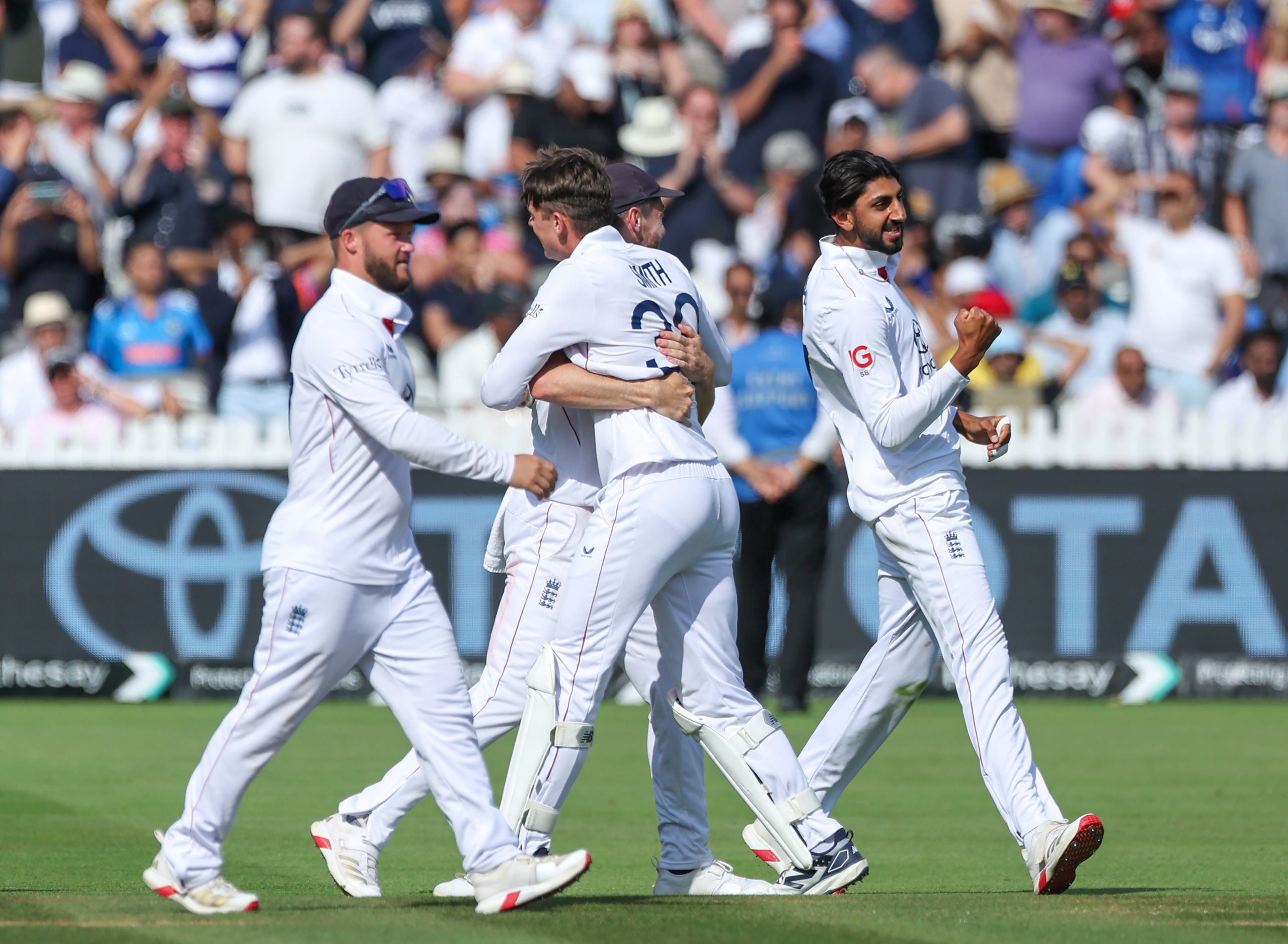 England fined, docked two WTC points for slow over rate at Lord’s