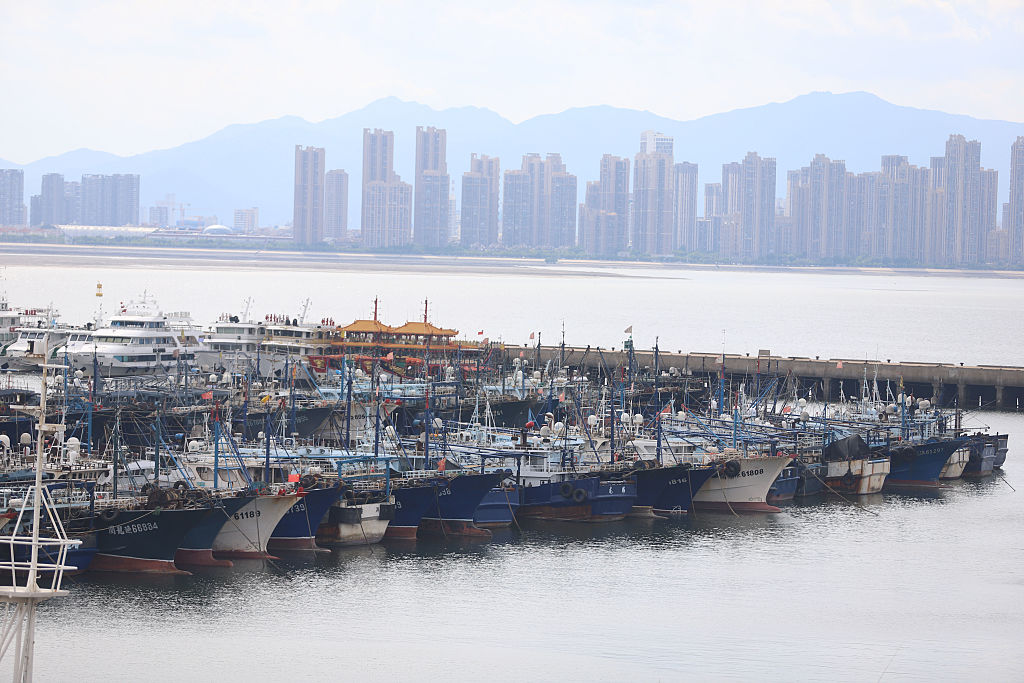 Typhoon Danas lashes southern Taiwan with record winds, injuring hundreds