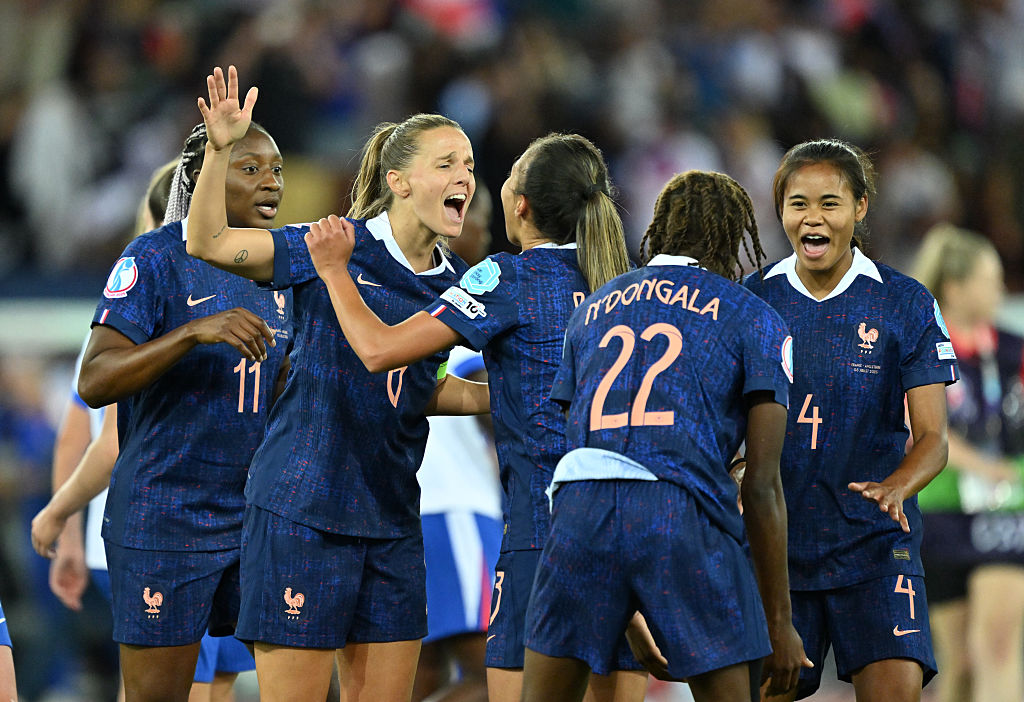 Reigning champions England beaten 2-1 by France in Women’s Euro opener