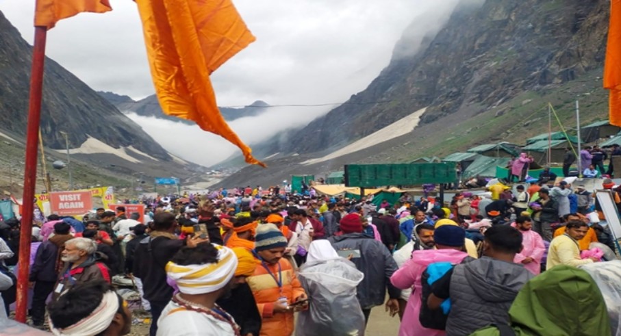 Over 3.5 lakh pilgrims perform Amarnath Yatra in 21 days