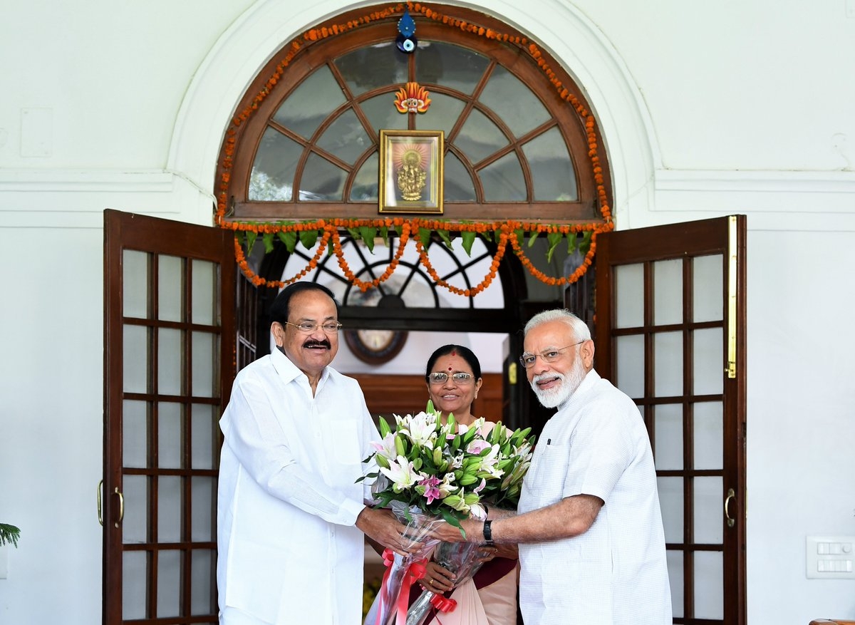 PM Modi extends birthday wishes to former Vice-President Venkaiah Naidu