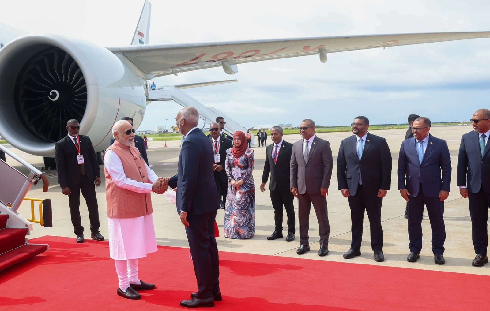 PM Modi arrives in Maldives, receives warm welcome by President Mohamed Muizzu