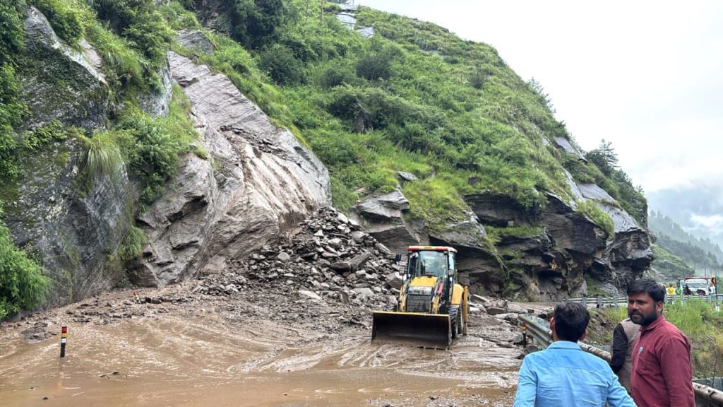 Uttarkashi: BRO Responds to Rain Damage on NH-34 in Uttarakhand
