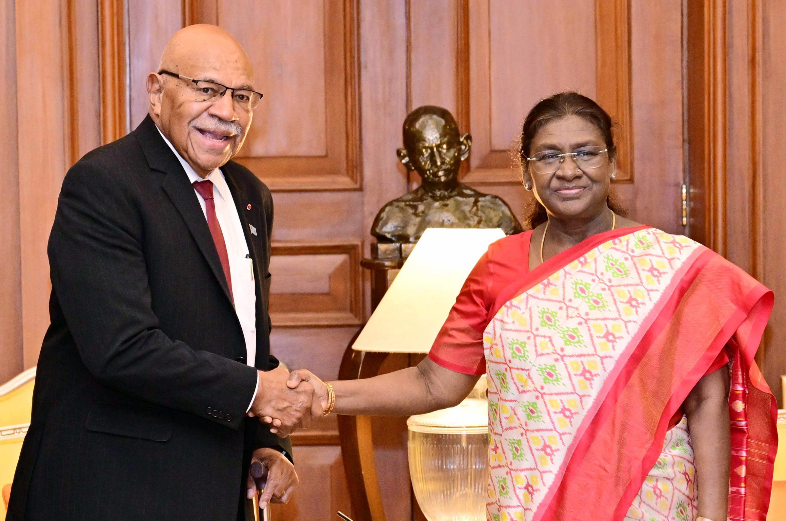 Fiji Prime Minister meets President Murmu in Rashtrapati Bhavan