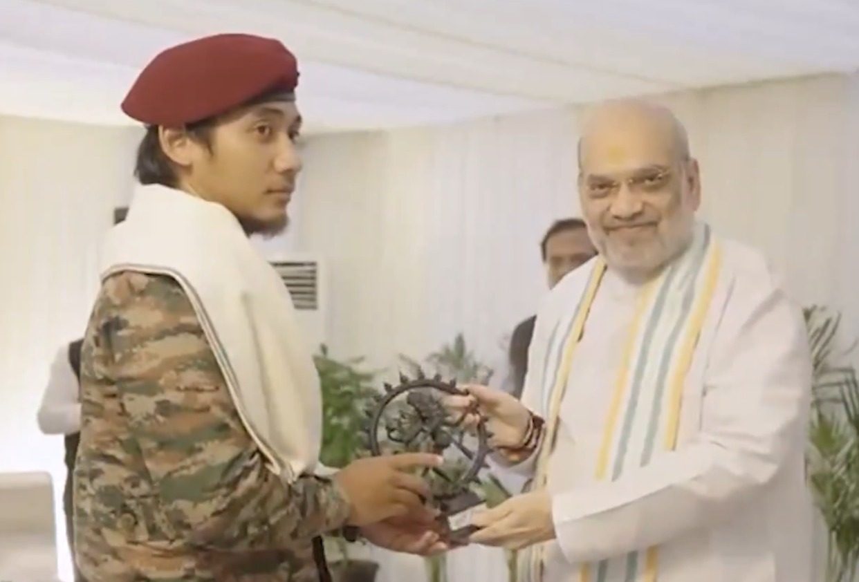 HM Amit Shah felicitates security personnel involved in Op Mahadev, praises their bravery