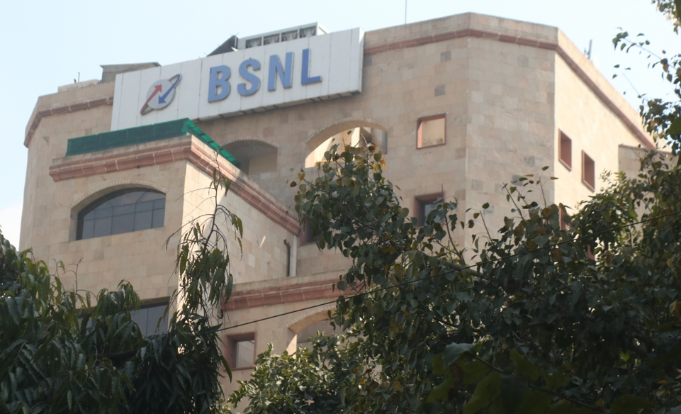 BSNL and NRL ink landmark MoU to deploy India’s first 5G captive non-public network in refinery sector
