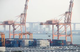 India’s April–October 2025 exports cross US$ 491 billion, trade deficit widens