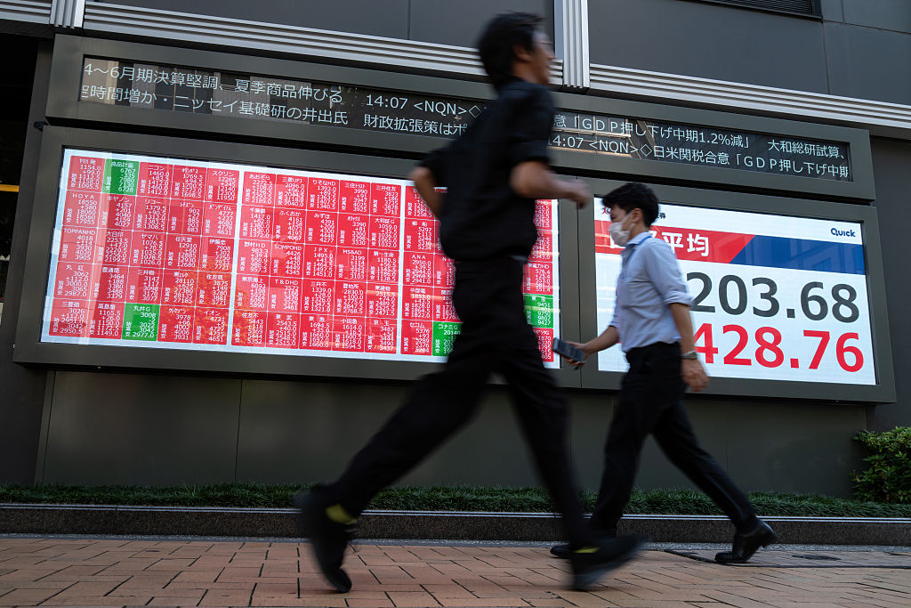 Global shares scale fresh tops in Asia, oil slips on truce talks