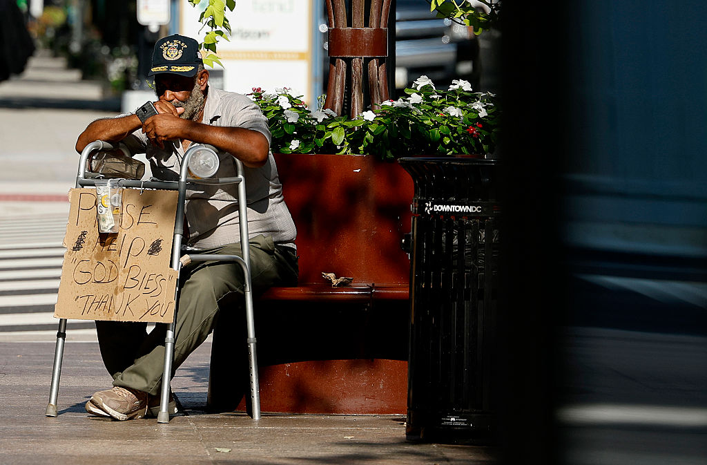 Trump vows to evict homeless from Washington, official says National Guard may be deployed