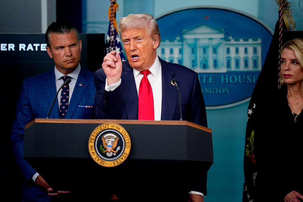 Trump says both sides in Ukraine war will need to cede territory