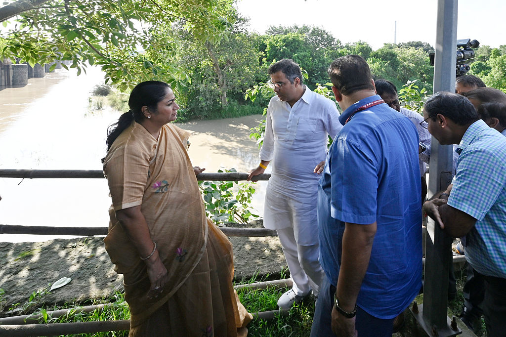 Delhi Chief Minister Rekha Gupta Review The flood Preparedness As Yamuna Water Level Rises