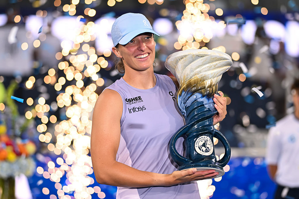 Swiatek downs Paolini to claim first Cincinnati Open title