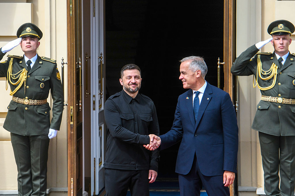 Canadian PM announces new military assistance for Ukraine