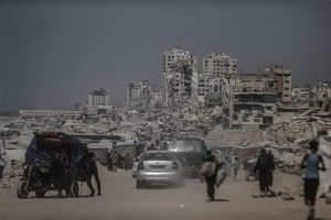 Israel pounds Gaza City suburbs, vows to press on with offensive
