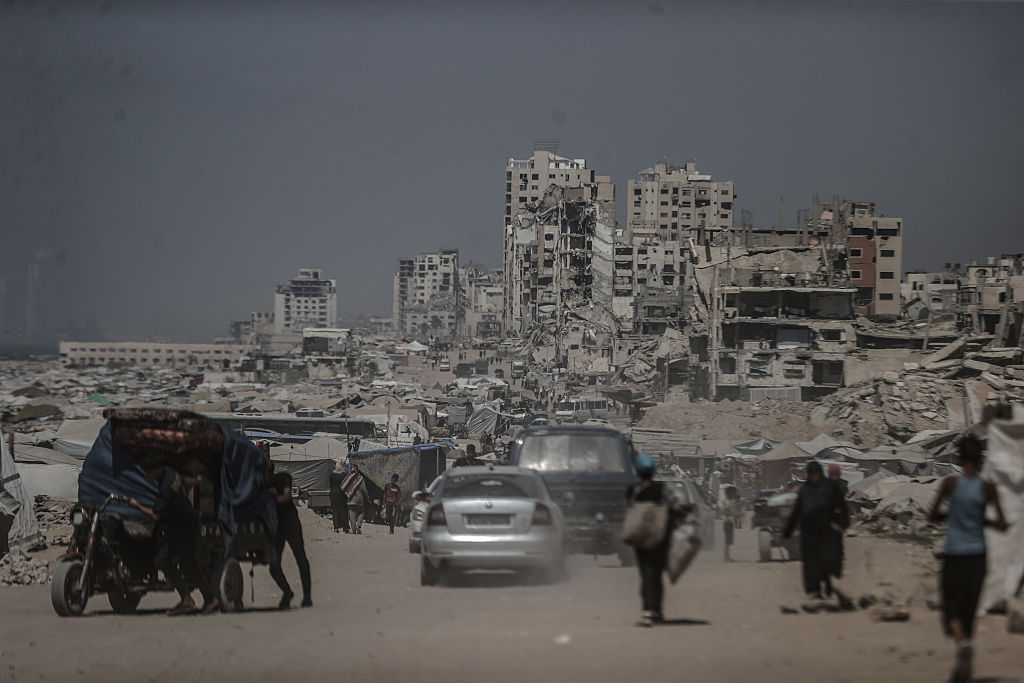 Israel pounds Gaza City suburbs, vows to press on with offensive