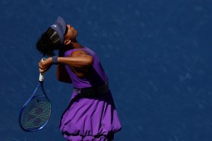 Osaka shines to set up U.S. Open last-16 clash with Gauff
