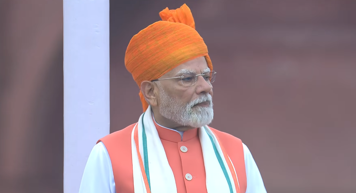 PM Modi opts for saffron turban with tri-coloured stole on 79th Independence Day