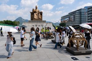 Hot South Korean summer drives surge in aircon sales, power demand