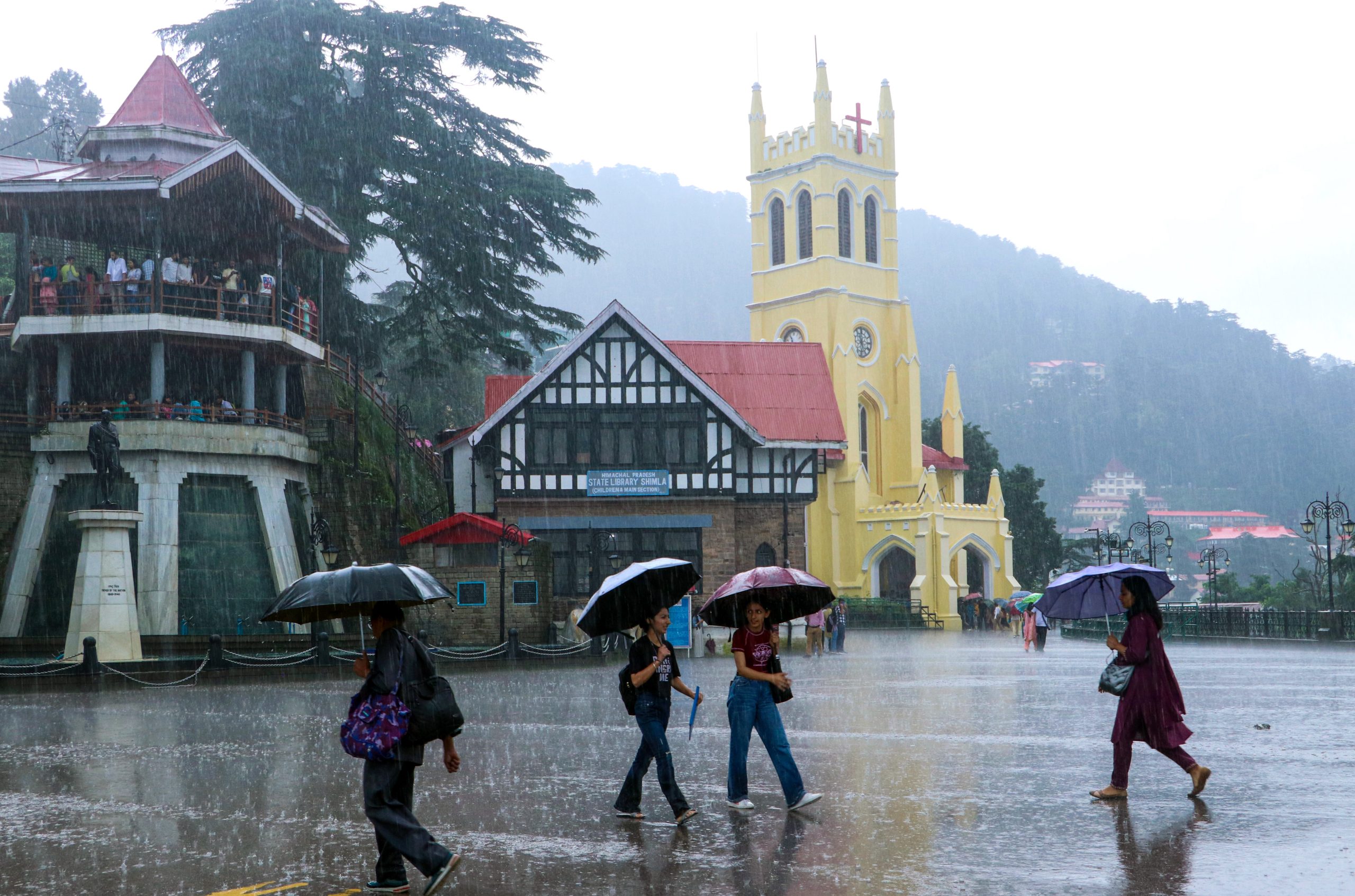 IMD warns of ‘low to moderate risk’ of flash floods for Himachal, Uttarakhand, Bihar, Bengal, Sikkim