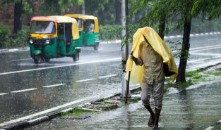 IMD predicts intermittent rain, thunderstorm activity across Delhi-NCR till June 21