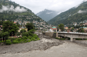 Himachal Pradesh: Heavy rain batters Kullu-Mandi, rivers in spate; Chandigarh-Manali Highway blocked